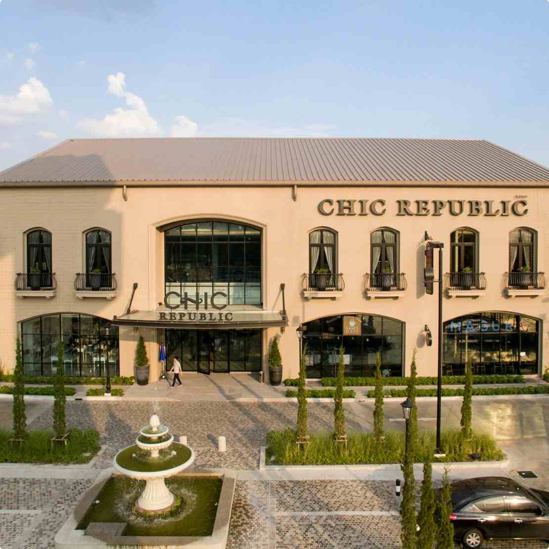 Chic republic store